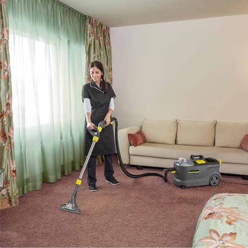 KARCHER Professional Puzzi 10/1 umývací vysávač - 3M