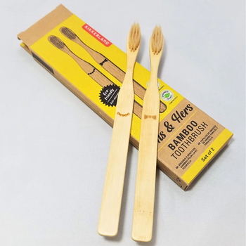 Kikkerland His & Her Bamboo Toothbrush Set - set bambusové zubné kefky
