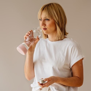 Fľaša EQUA Squeeze Magnolia, 550 ml